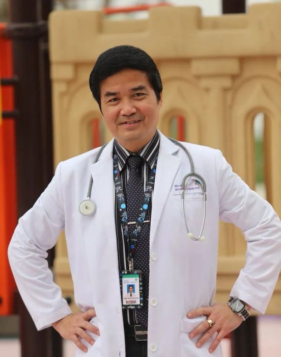 ThS. BS. Dương Công Minh hình ảnh 2