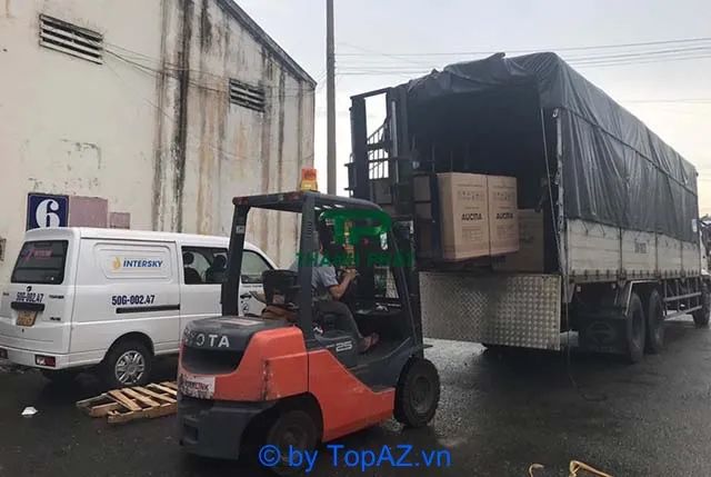 Dịch vụ cho thuê xe nâng người tại TPHCM