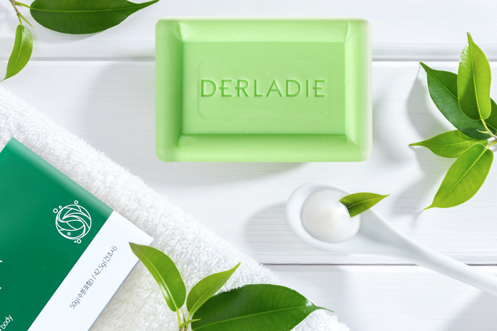 Xà Phòng Trị Mụn Derladie Body Cleansing Bar For Blemish Skin - Ảnh 2