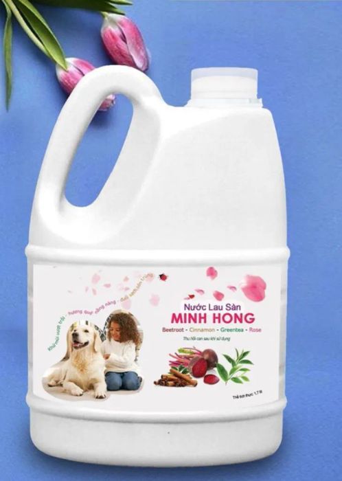 Hình ảnh chai nước lau sàn hữu cơ Minh Hồng - Đột phá từ thiên nhiên