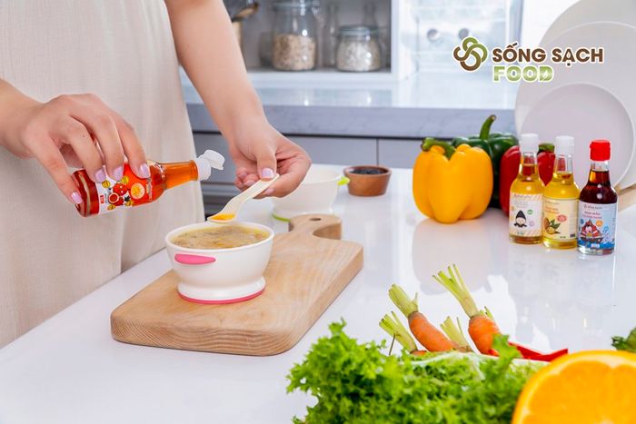 Hình ảnh Dầu gấc Sống Sạch Food nguyên chất