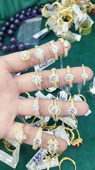 Bộ sưu tập nhẫn cưới tinh tế tại Tiệm vàng Hoàng Hữu
