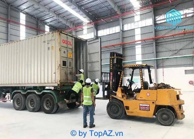 Dịch vụ cho thuê xe nâng tại TPHCM