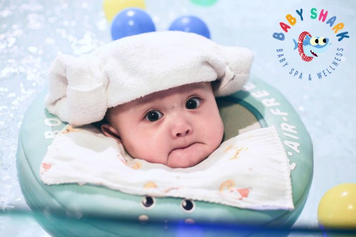 Trải nghiệm bơi thủy liệu cao cấp tại Baby Shark Spa