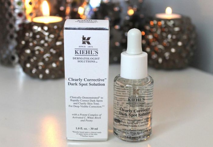 Hình ảnh thực tế Serum Kiehl's Clearly Corrective - Giải pháp xóa mờ thâm nám hiệu quả
