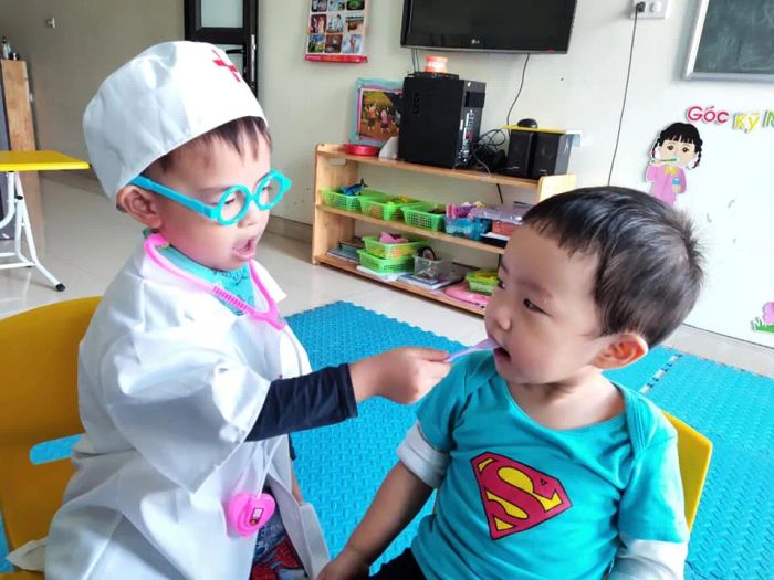 Hình ảnh sinh động về lớp học tại Mầm non Ong Vàng