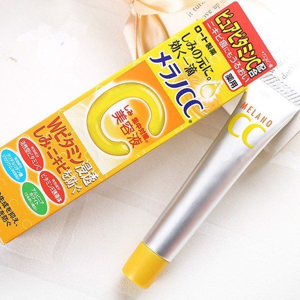 Melano CC Whitening Essence - Tinh Chất Vàng Cho Làn Da Sáng Mịn