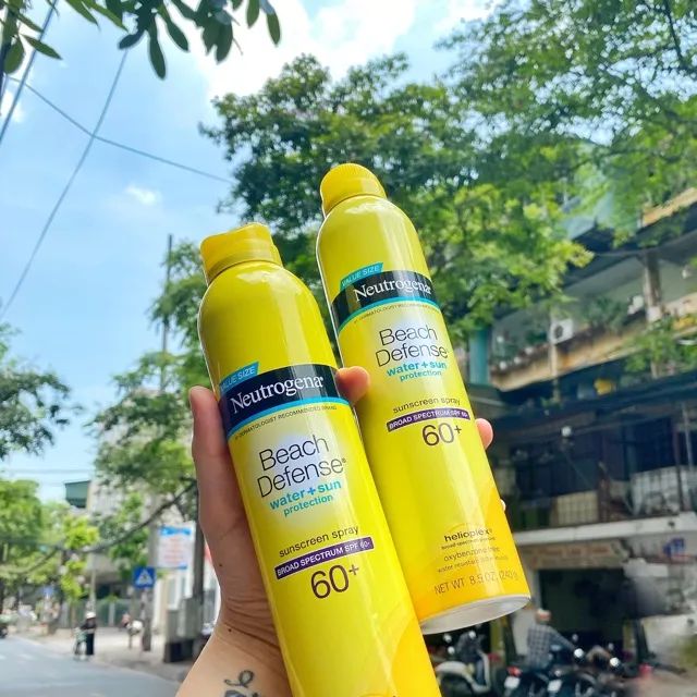 Xịt Chống Nắng Neutrogena Beach Defense SPF60+ phiên bản ảnh 2