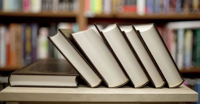 Tác phẩm minh họa đầy cảm xúc (Nguồn: Kho tàng hình ảnh internet)