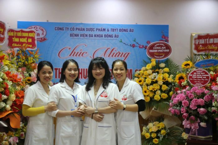 Hình ảnh hiện đại về Bệnh Viện Đa Khoa Đông Âu - Không gian xanh thân thiện