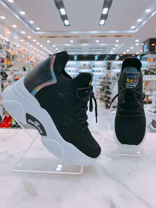 Bộ sưu tập sneaker mới nhất tại Giày Lin