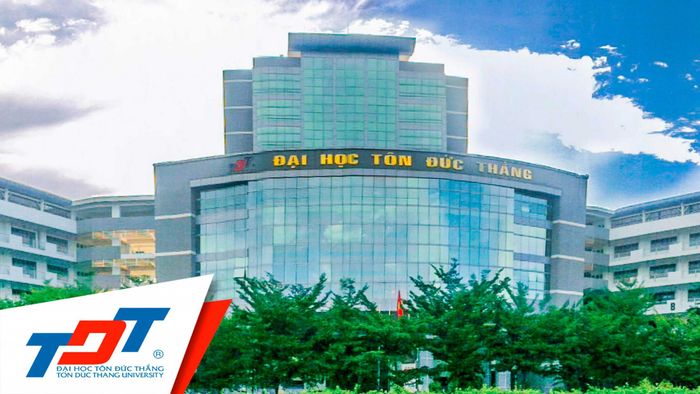 Hình ảnh ấn tượng về Đại học Tôn Đức Thắng - ngôi trường với kiến trúc hiện đại và môi trường học tập lý tưởng