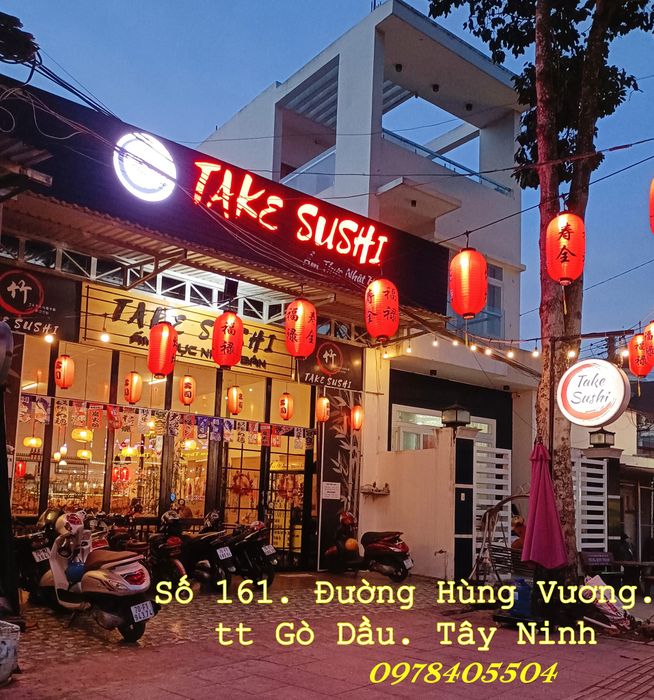 Không gian ấm cúng tại Take Sushi Gò Dầu