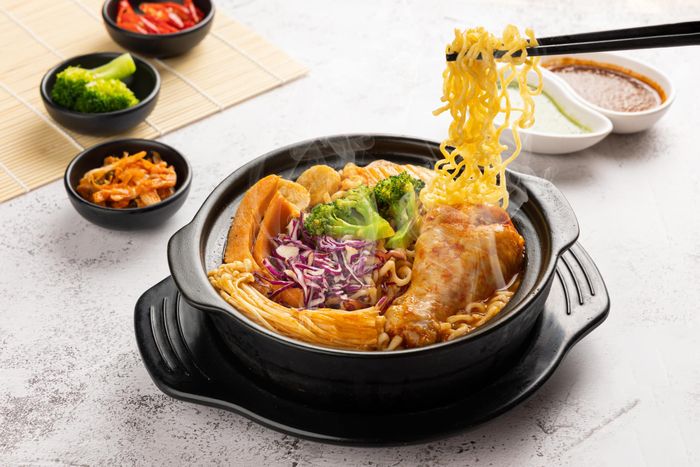 Không gian ấn tượng tại Mì Cay Seoul