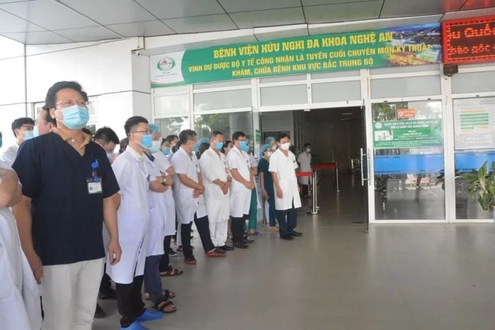 Không gian xanh mát tại Bệnh viện Hữu Nghị Đa Khoa Nghệ An - Nơi hồi phục lý tưởng