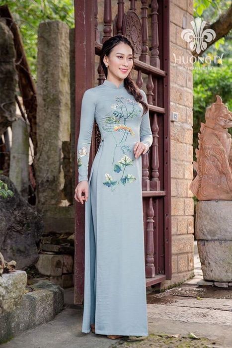 Áo Dài Thiết Kế Hương Ly - Hình ảnh 1