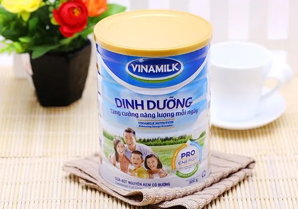 Sữa bột nguyên kem Vinamilk dinh dưỡng ảnh 1