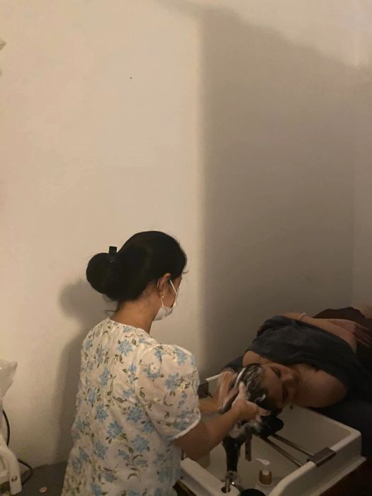 Hình ảnh quy trình gội đầu dưỡng sinh cao cấp tại Bon Beauty Spa - Ảnh 2