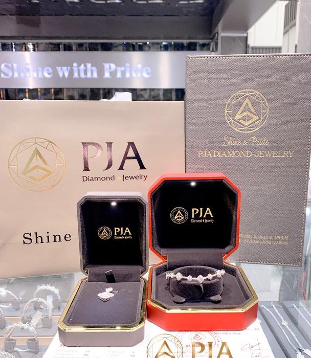 Tuyệt tác kim cương đầu tiên tại PJA Kim Cương - Diamond And Jewelry