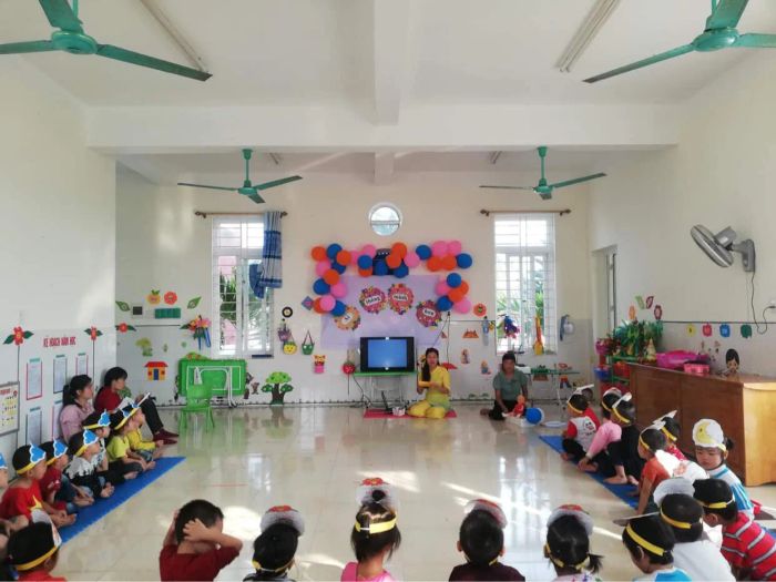 Khoảnh khắc vui chơi đáng yêu của các bé tại Trường Mầm Non Hạ Trạch