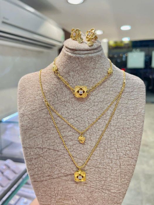 Khám phá không gian mua sắm sang trọng tại PNJ Tỉnh Lộ 8 Củ Chi - nơi mỗi món trang sức là một tác phẩm nghệ thuật