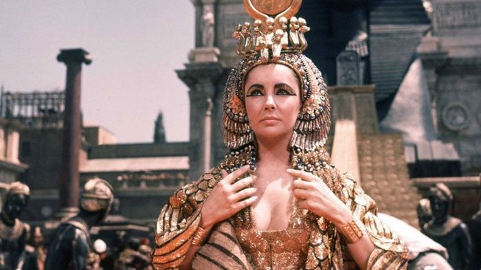 Hình ảnh lộng lẫy từ phim Cleopatra