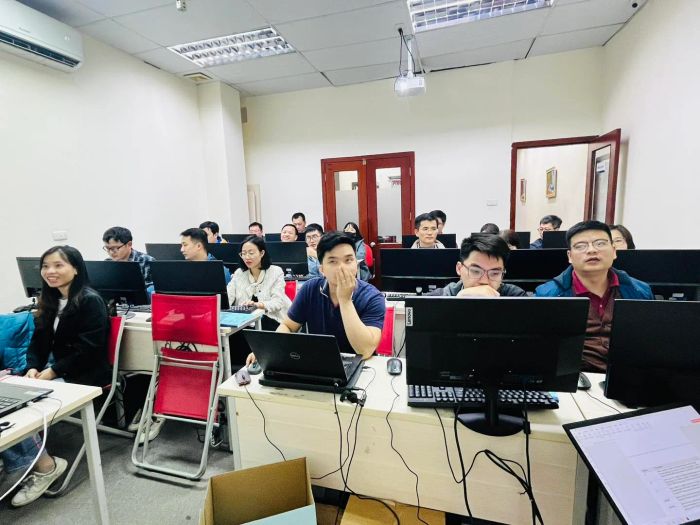 Trung tâm Tin học Cộng hình 1