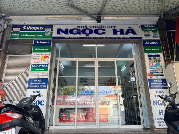 Không gian phục vụ hiện đại tại Nhà thuốc Ngọc Hà