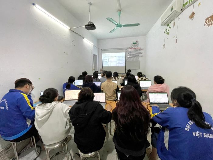 Trung tâm Tin học IC3 MOS hình 1