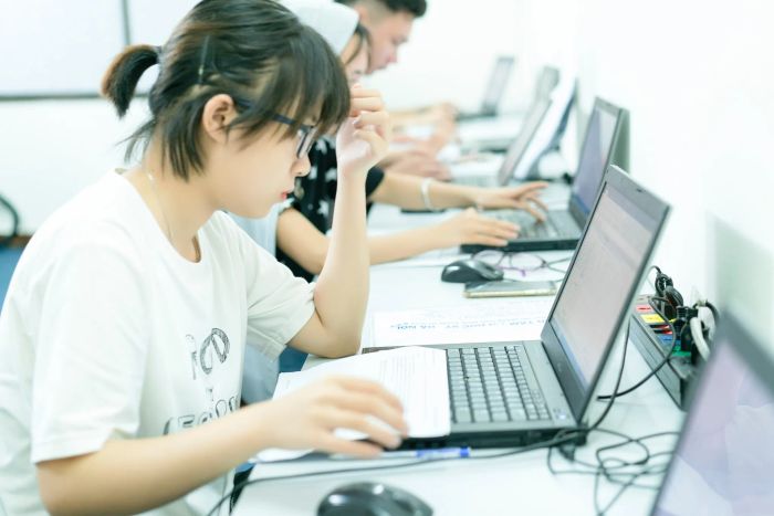 Trung tâm Tin học VT hình 1