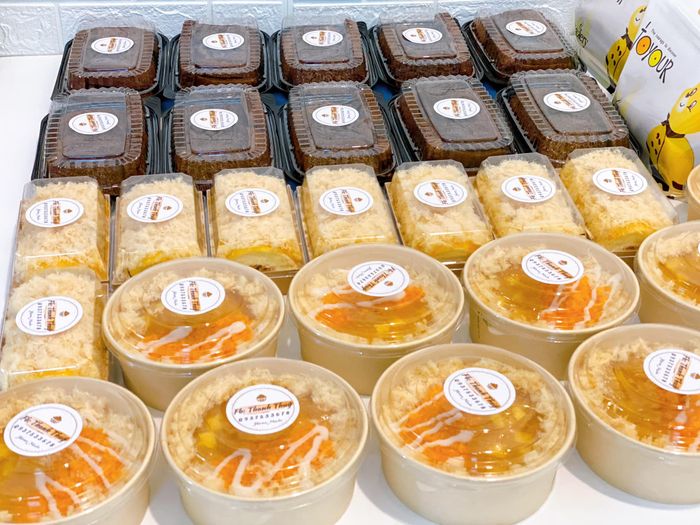 Bộ sưu tập hình ảnh đặc sắc về bánh trứng muối Thanh Thúy