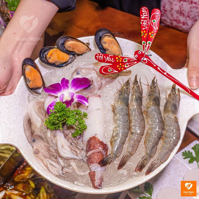 Không gian ấn tượng tại Lẩu Hương Cảng