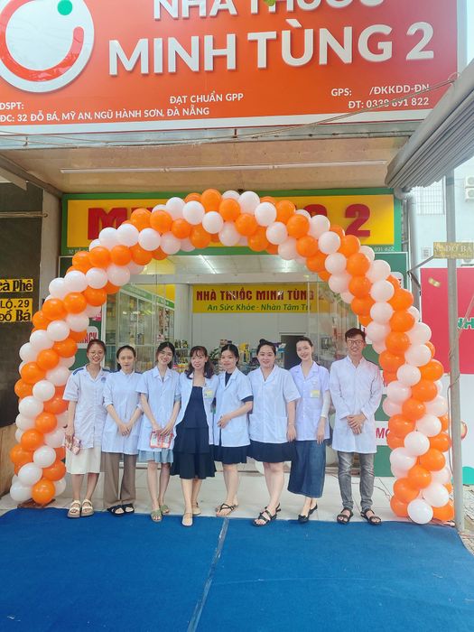 Hình ảnh Nhà Thuốc Minh Tùng - Không gian phục vụ chuyên nghiệp