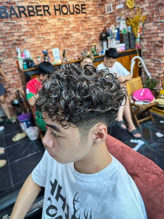 Những tác phẩm nghệ thuật tóc tại Vintage Barber House