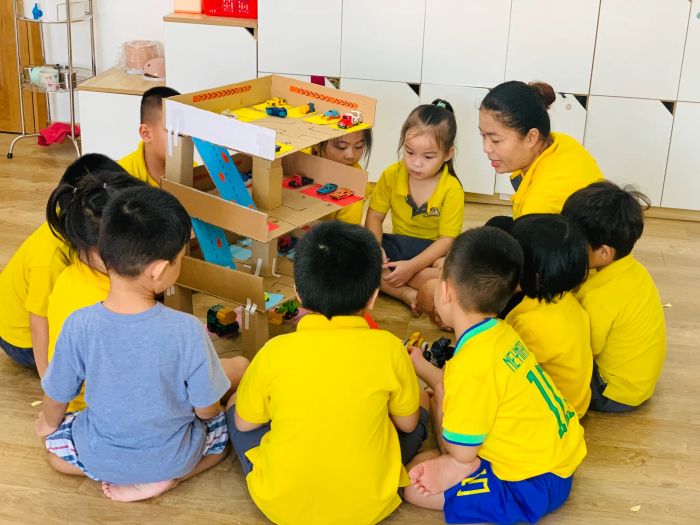 Hoạt động vui chơi và học tập đầy sáng tạo tại Starkids Kindergarten