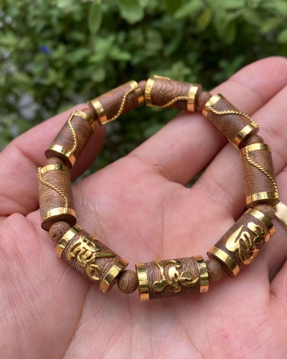 Việt Trầm Hương ảnh 2 - Vẻ đẹp thuần khiết trong từng chi tiết