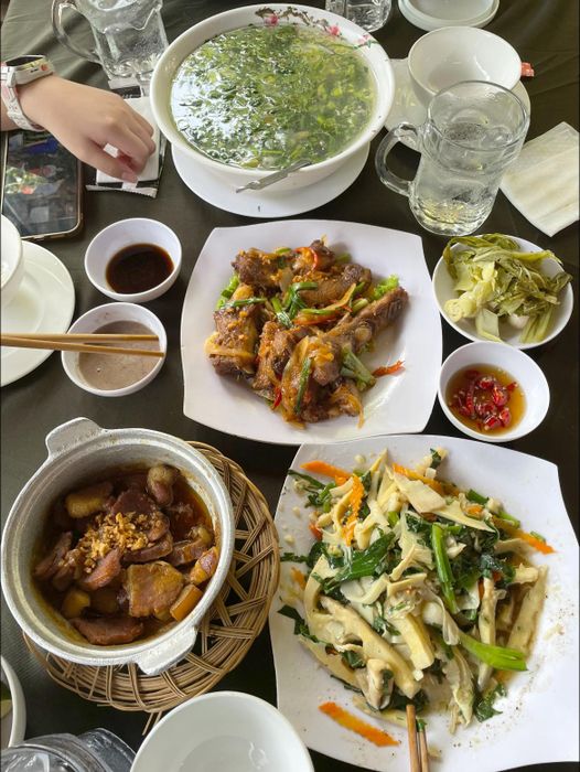 Món ngon đặc sản tại Cơm Niêu Hoa Sữa