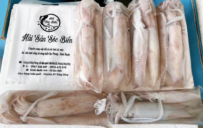 Không gian ẩm thực đặc sắc tại Hải sản Sóc Biển