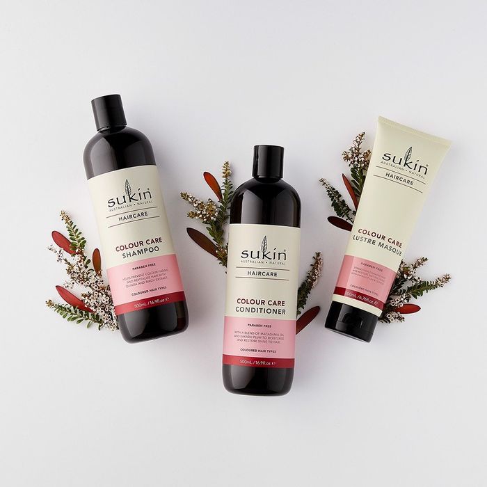 Hình ảnh dầu gội Sukin Colour Care bảo vệ tóc nhuộm