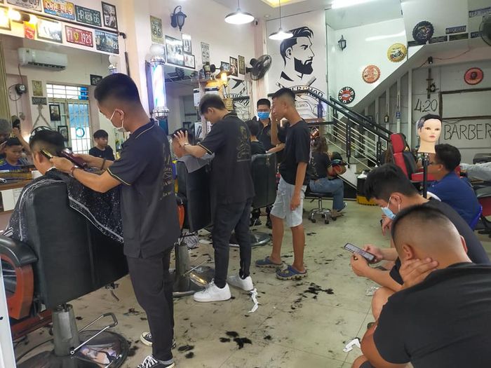 Không gian sáng tạo đầy cảm hứng tại Titan Barber Shop