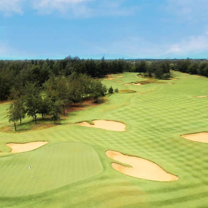 Hình ảnh ấn tượng về sân golf Montgomerie Links Vietnam