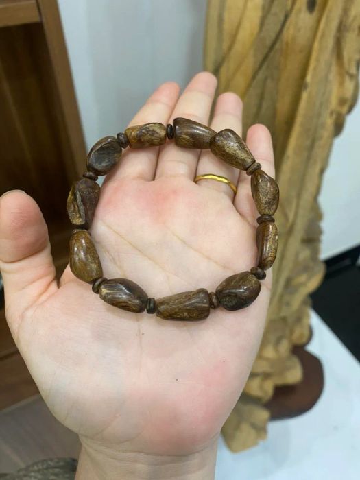 Bộ sưu tập vòng tay trầm nghệ thuật tại Thiện Phát