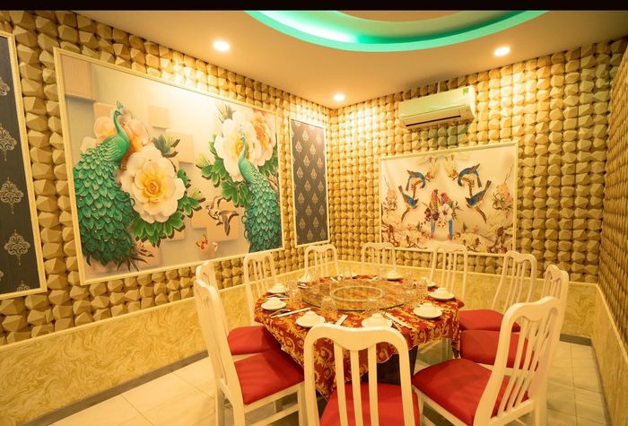 Khoảnh khắc đẹp tại Nhà Hàng Hoa Vàng Long Xuyên - Nơi lưu giữ hương vị miền Tây