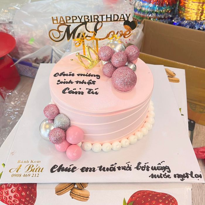 Tác phẩm bánh kem thứ ba đầy ấn tượng từ A Bửu