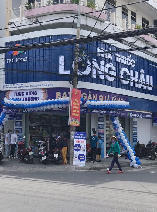 Hình ảnh Nhà thuốc Long Châu - Đội ngũ dược sĩ chuyên nghiệp