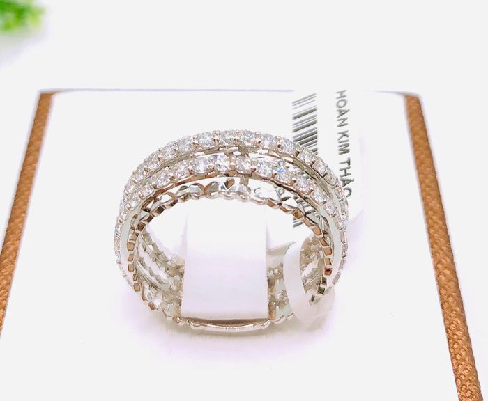 Bộ sưu tập vàng Ý 750 tinh xảo tại Hoàn Kim Thảo