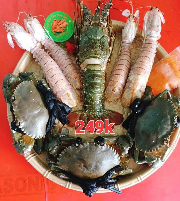 Không gian bán hàng đa dạng tại Vựa hải sản Ben Bắp - Ảnh 1