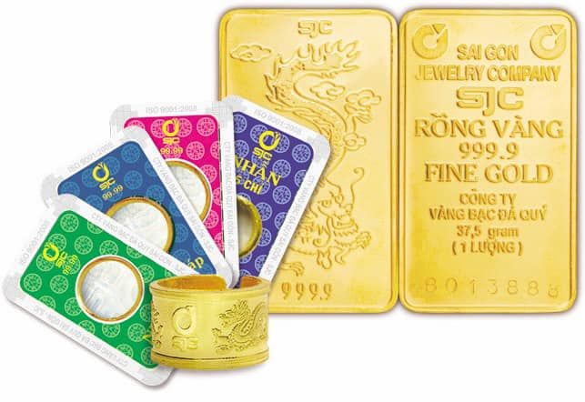 Không gian trưng bày ấn tượng tại SJC - Nơi những tuyệt tác vàng bạc tỏa sáng