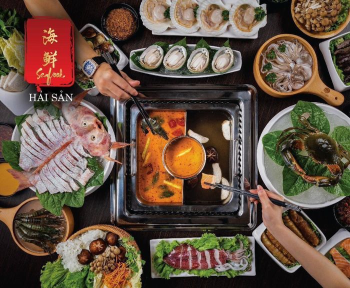Không gian sang trọng tại Mudan Hotpot