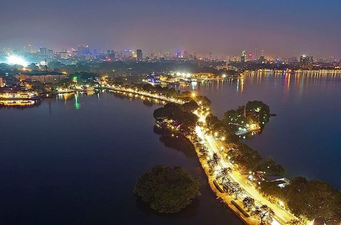 Bức ảnh minh họa ấn tượng (Nguồn internet) - Ảnh 1 với bố cục hài hòa
